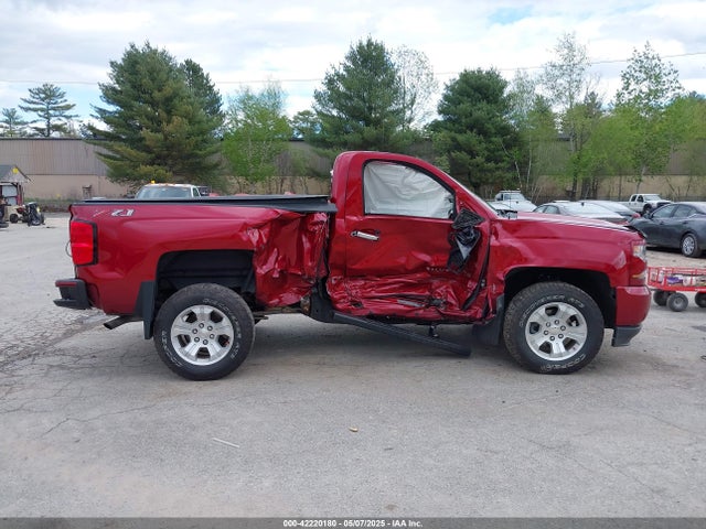 1GCNKREC9JZ262636 Chevrolet Silverado 1500 2lt