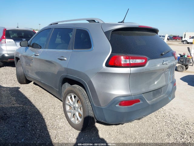 1C4PJLCBXHW573751 Jeep 2017
