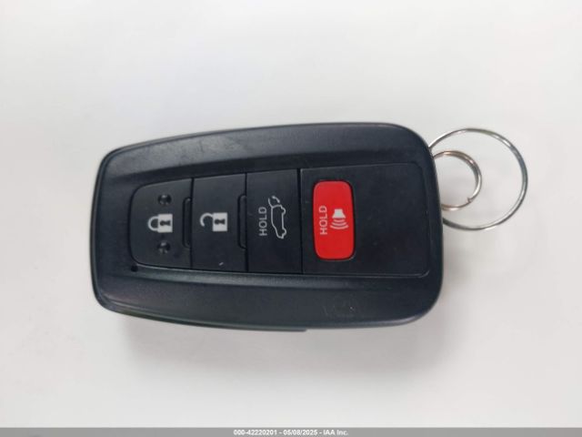 JTMRWRFV7RD247244 Toyota Rav4 Hybrid Xle