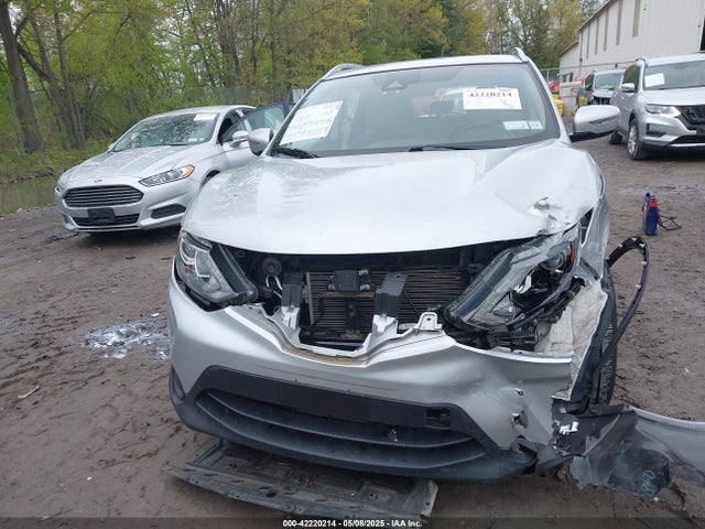 JN1BJ1CRXKW624199 Nissan Rogue Sport Sv