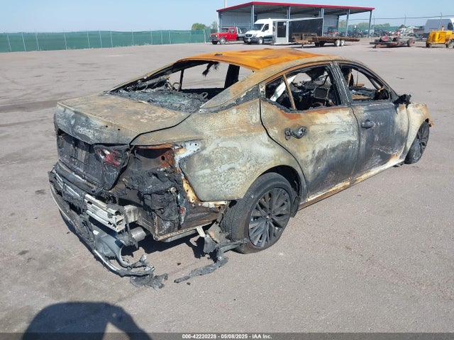 Nissan 2023 2023 1N4BL4DV0PN402892 Image 4