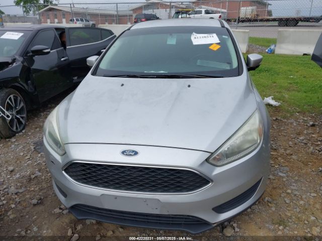 1FADP3K22FL315361 Ford FOCUS SE