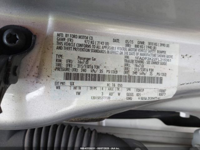1FADP3K22FL315361 Ford FOCUS SE
