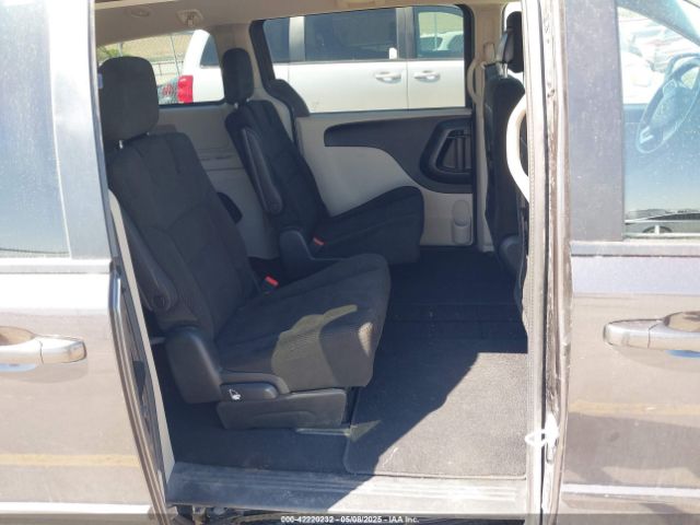 2C4RDGBG6GR192104 Dodge Grand Caravan Se