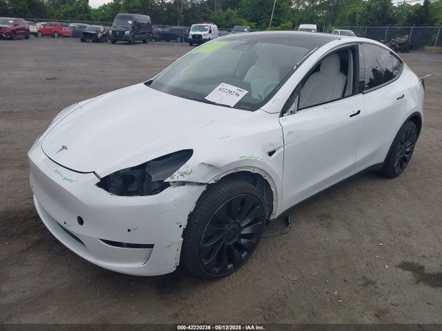 2021 TESLA MODEL Y 5YJYGDEE7MF068619 Photo 1