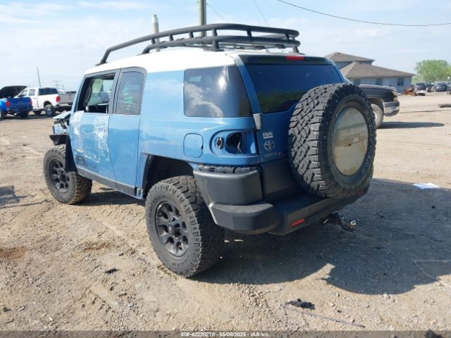 2012 TOYOTA FJ CRUISER JTEBU4BF3CK121793 Photo 2