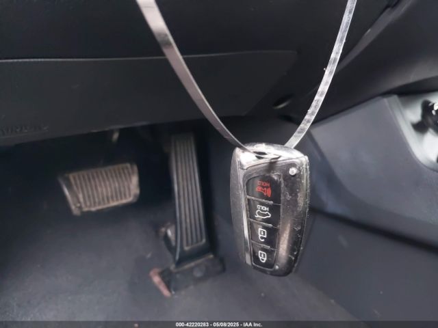 5XYZUDLB4FG296112 Hyundai Santa Fe Sport 2.4l