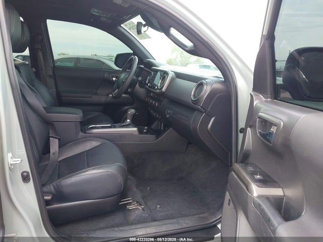 3TMCZ5AN0NM507320 Toyota 2gr-fks