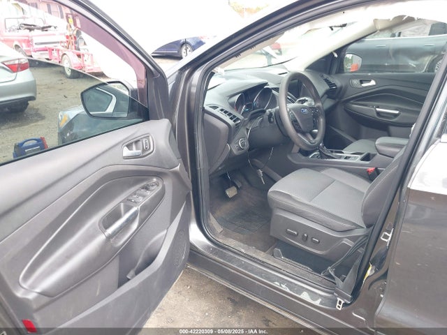 1FMCU9G92HUD03419 Ford 2017