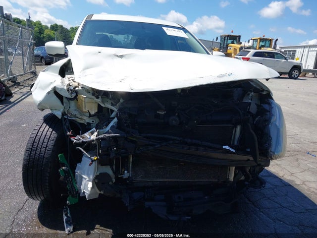 Nissan ROGUE S 2016 5N1AT2MT7GC874555 Image 12