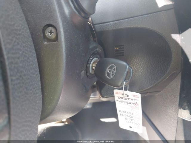 2T1BURHE9JC971913 Toyota COROLLA LE