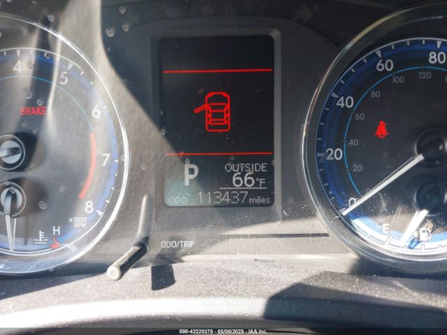 2T1BURHE9JC971913 Toyota COROLLA LE