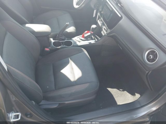 2T1BURHE9JC971913 Toyota COROLLA LE