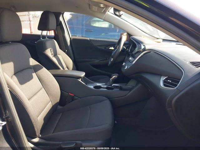 1G1ZD5STXPF188090 Chevrolet Malibu Fwd 1lt