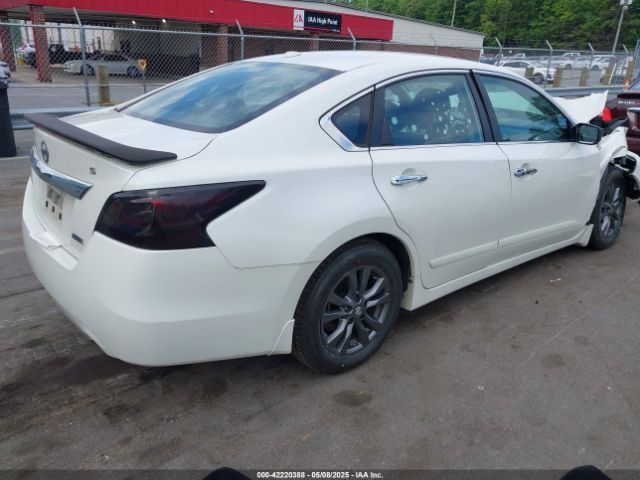 2015 NISSAN ALTIMA 1N4AL3AP3FC571682 Photo 3