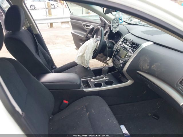 2015 NISSAN ALTIMA 1N4AL3AP3FC571682 Photo 4