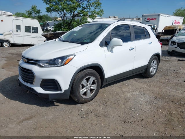 3GNCJPSB4KL390583 Chevrolet Trax Lt