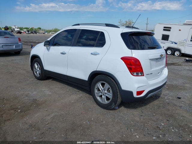 3GNCJPSB4KL390583 Chevrolet Trax Lt