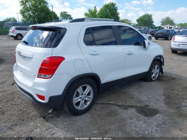 3GNCJPSB4KL390583 Chevrolet Trax Lt