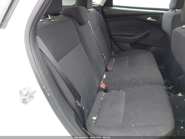 1FADP3M20JL265663 Ford FOCUS SEL