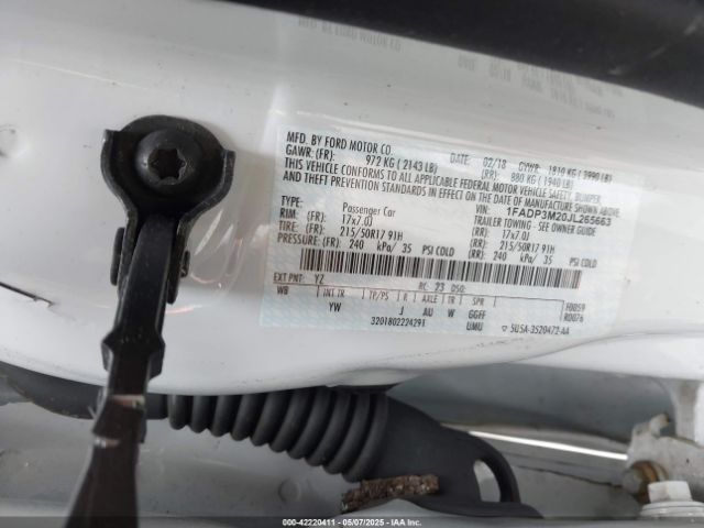 1FADP3M20JL265663 Ford FOCUS SEL