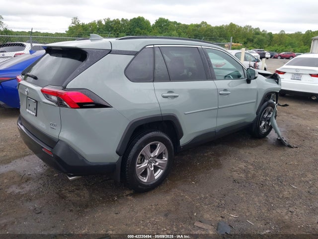 2T3P1RFV9PW335508 Toyota Rav4 Xle