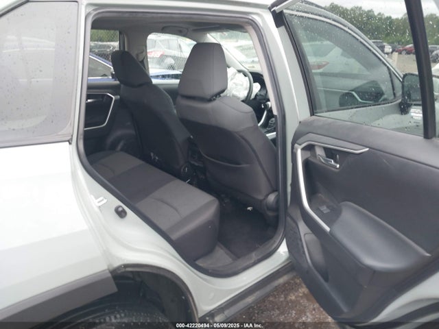 2T3P1RFV9PW335508 Toyota Rav4 Xle