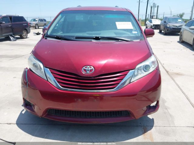 5TDKZ3DC5HS898933 Toyota Sienna Le 8 Passenger