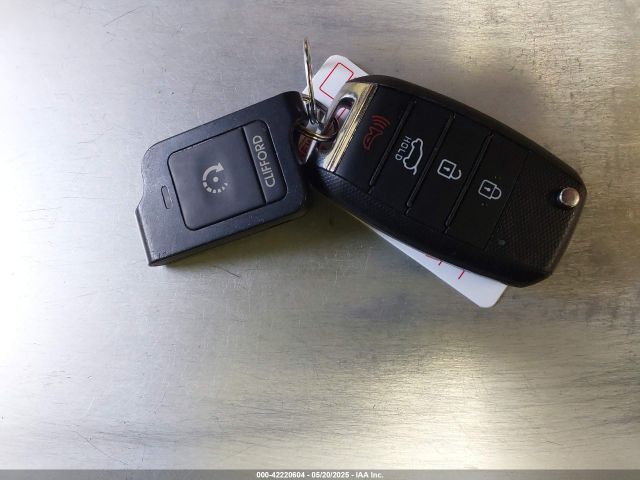 KNDPM3AC7L7791653 KIA Sportage Lx