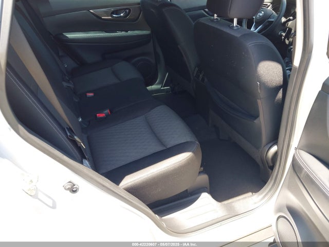 JN8AT2MT9HW402589 Nissan ROGUE S