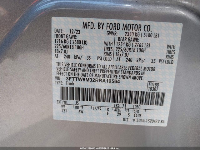 3FTTW8M32RRA19564 Ford Maverick Lariat