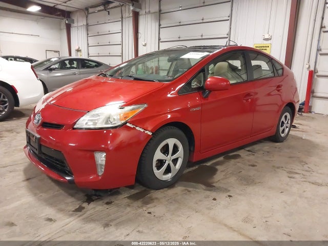 JTDKN3DU7E1804046 Toyota Prius Three