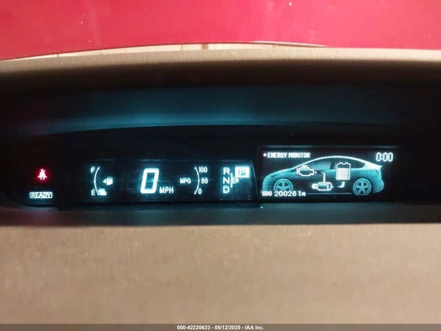 JTDKN3DU7E1804046 Toyota Prius Three