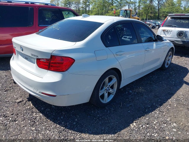 2013 BMW 3 SERIES WBA3B3C54DF539964 Photo 3
