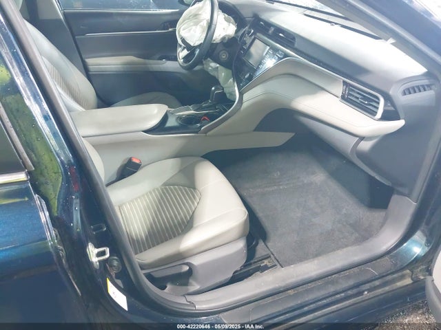 4T1B11HK8JU517019 Toyota CAMRY SE