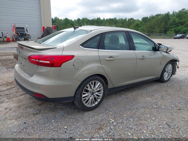 1FADP3J22FL354257 Ford 2015