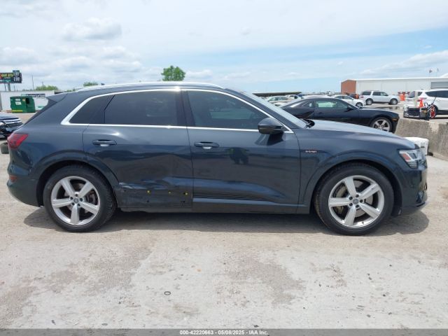 2019 AUDI E-TRON WA1LABGE6KB012565 Photo 5