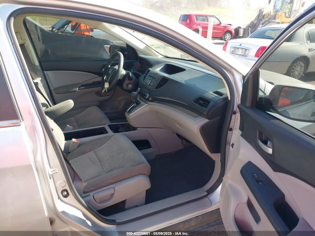 5J6RM4H35EL109572 Honda CR-V LX