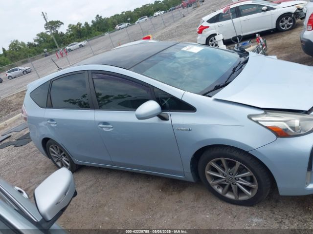 JTDZN3EU7FJ026295 Toyota Prius V Five