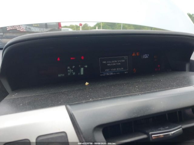 JTDZN3EU7FJ026295 Toyota Prius V Five