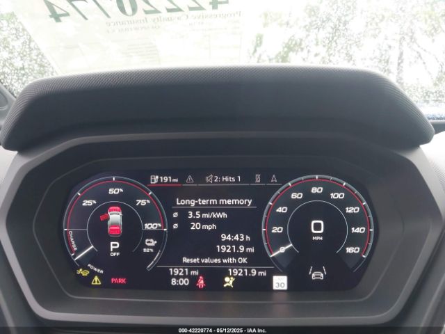 WA12UBFZ8SP001531 Audi q4