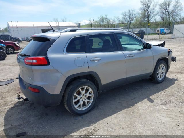 1C4PJMCB0FW505235 Jeep Cherokee Latitude