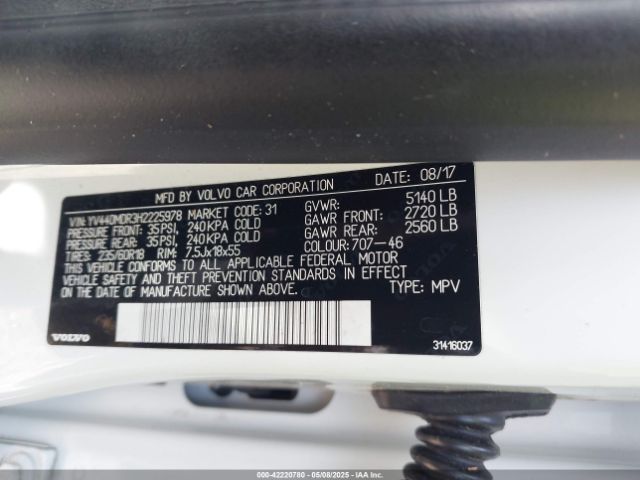 2017 VOLVO XC60 YV440MDR3H2225978 Photo 8