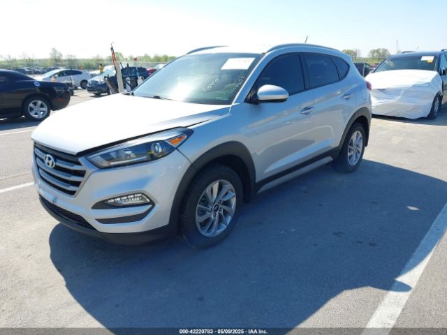 KM8J3CA45HU390527 Hyundai TUCSON SE