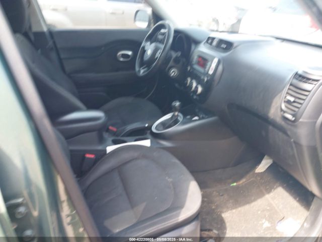 KNDJN2A21E7047456 KIA Soul
