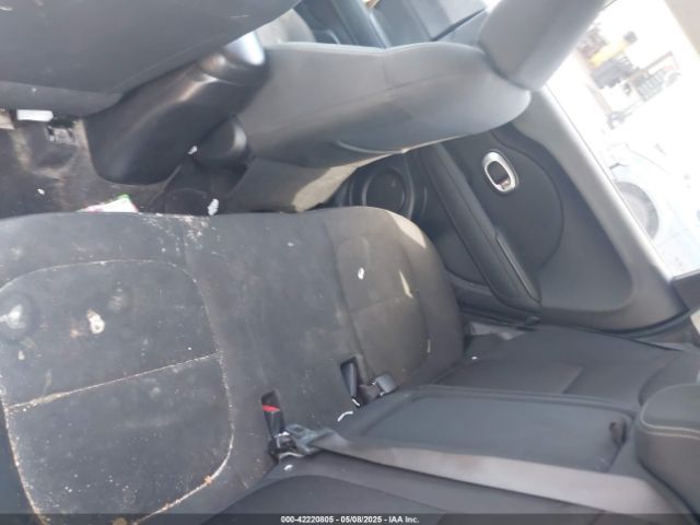 KNDJN2A21E7047456 KIA Soul