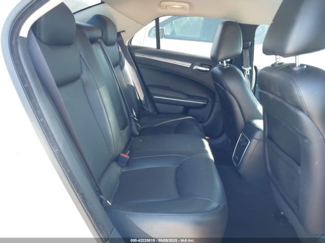 2021 CHRYSLER 300 2C3CCAAG0MH683457 Photo 7