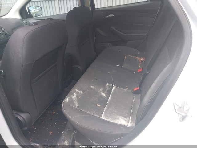1FADP3FEXHL233966 Ford FOCUS SE