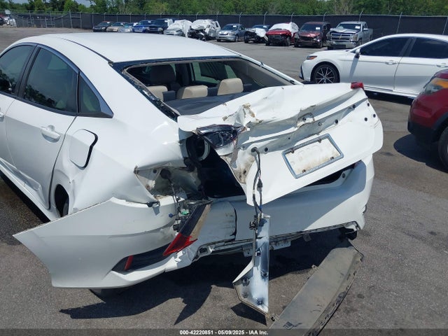 2HGFC2F58HH552449 Honda Civic Lx