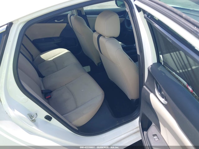 2HGFC2F58HH552449 Honda Civic Lx